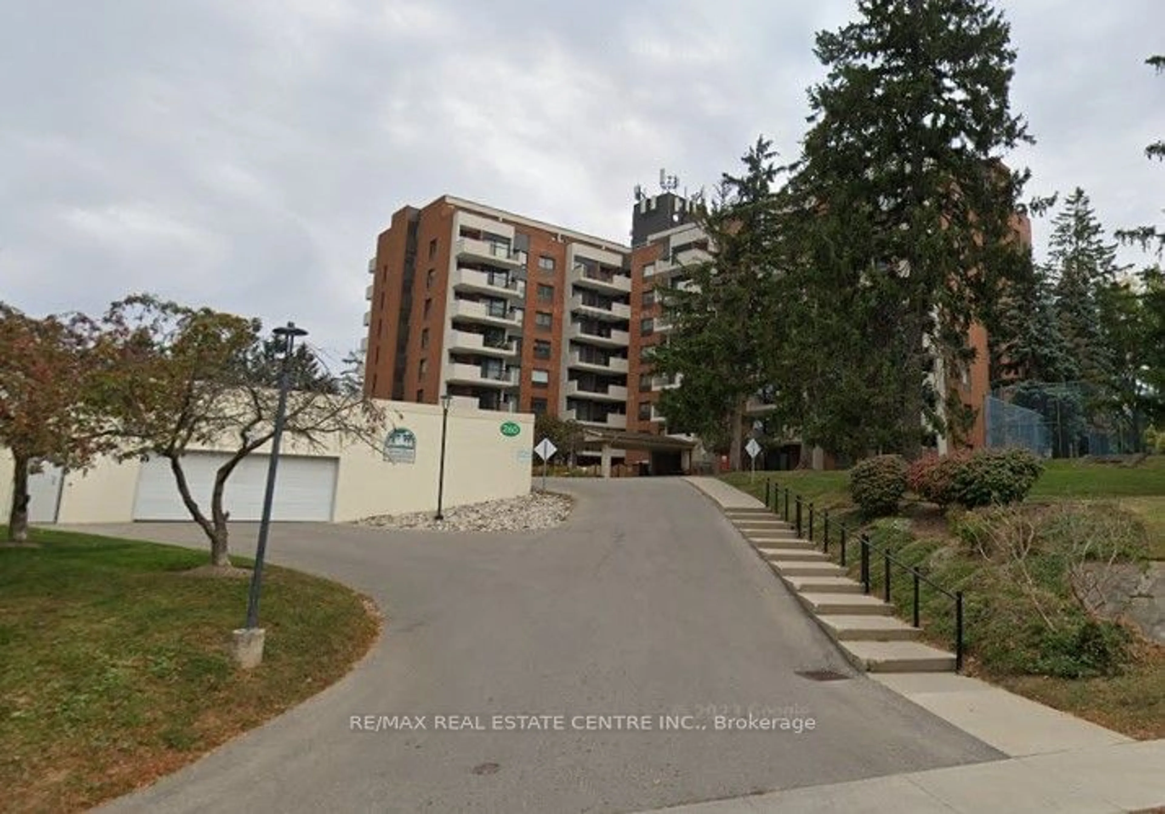 Unknown for 260 SHELDON Ave #508, Kitchener Ontario N2H 6P2