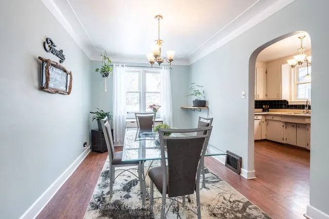 Additional property image - 32 East 23rd St