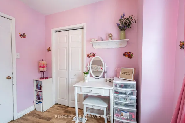 Additional property image - 32 East 23rd St