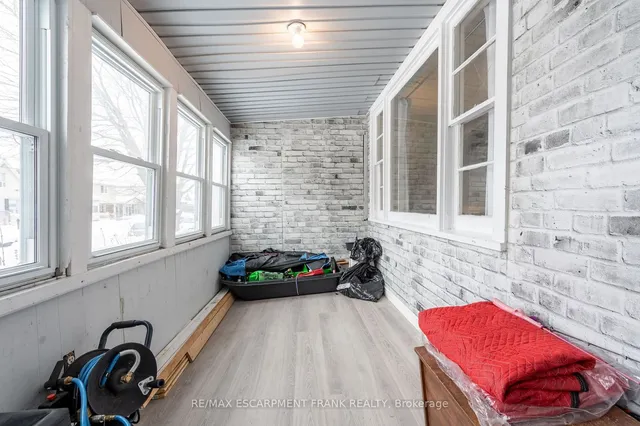 Additional property image - 32 East 23rd St