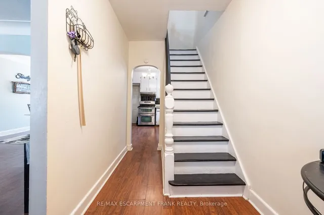 Additional property image - 32 East 23rd St