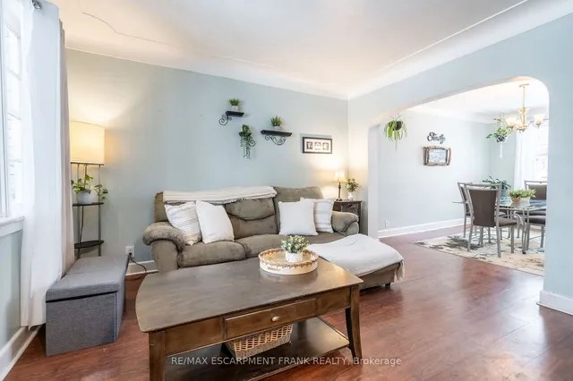 Additional property image - 32 East 23rd St