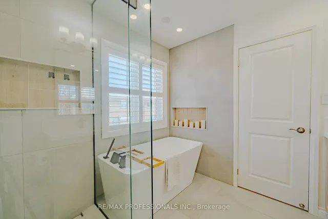 Additional image 7 of 297 Fellowes Cres
