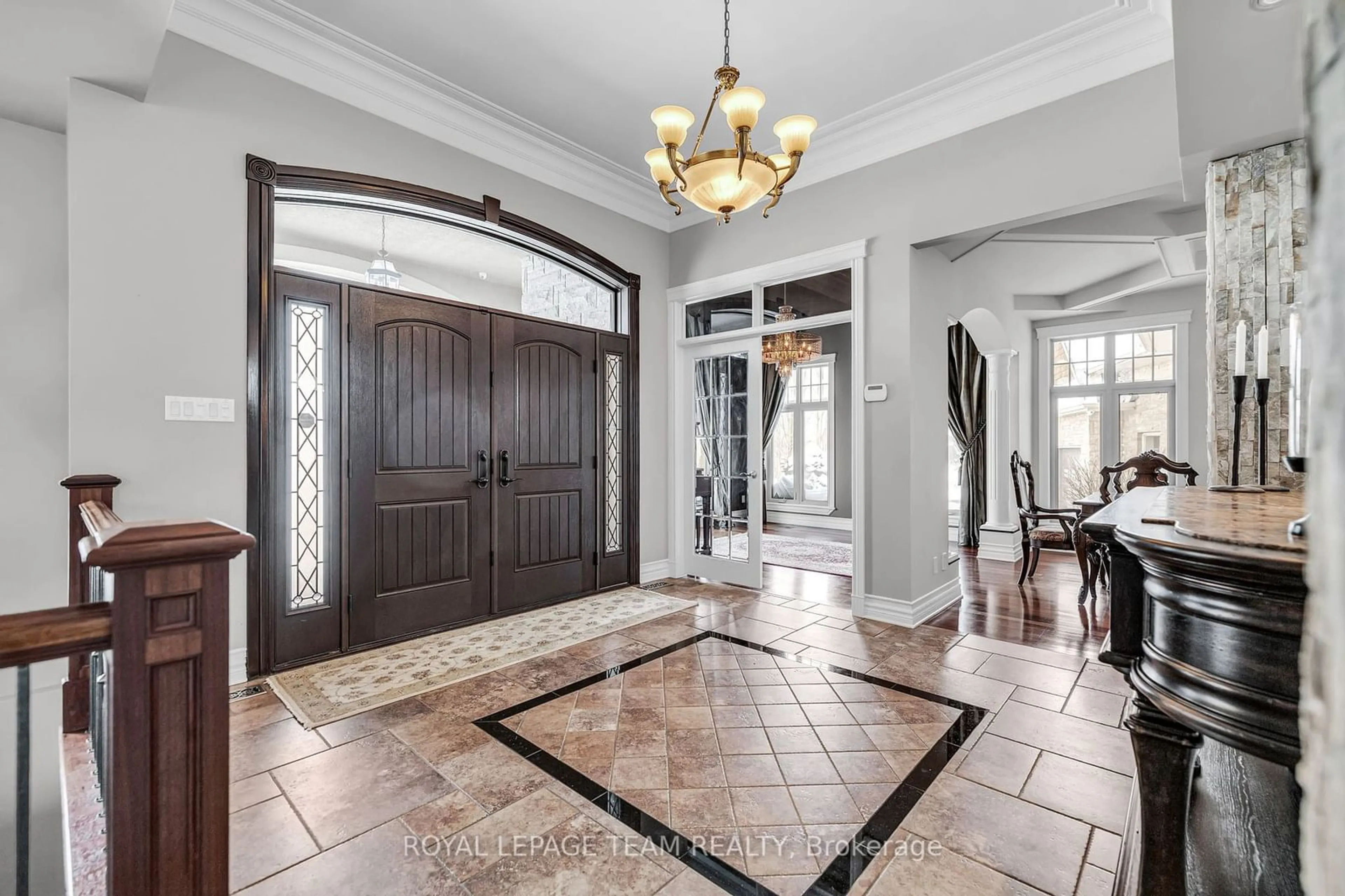 Indoor entryway for 648 Caracara Dr, Manotick - Kars - Rideau Twp and Area Ontario K4M 0A1