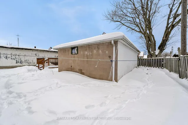 Additional property image - 215 Walter Ave