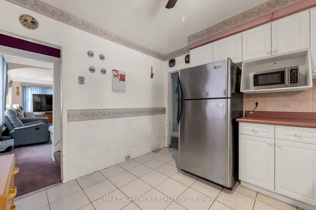 Additional property image - 215 Walter Ave
