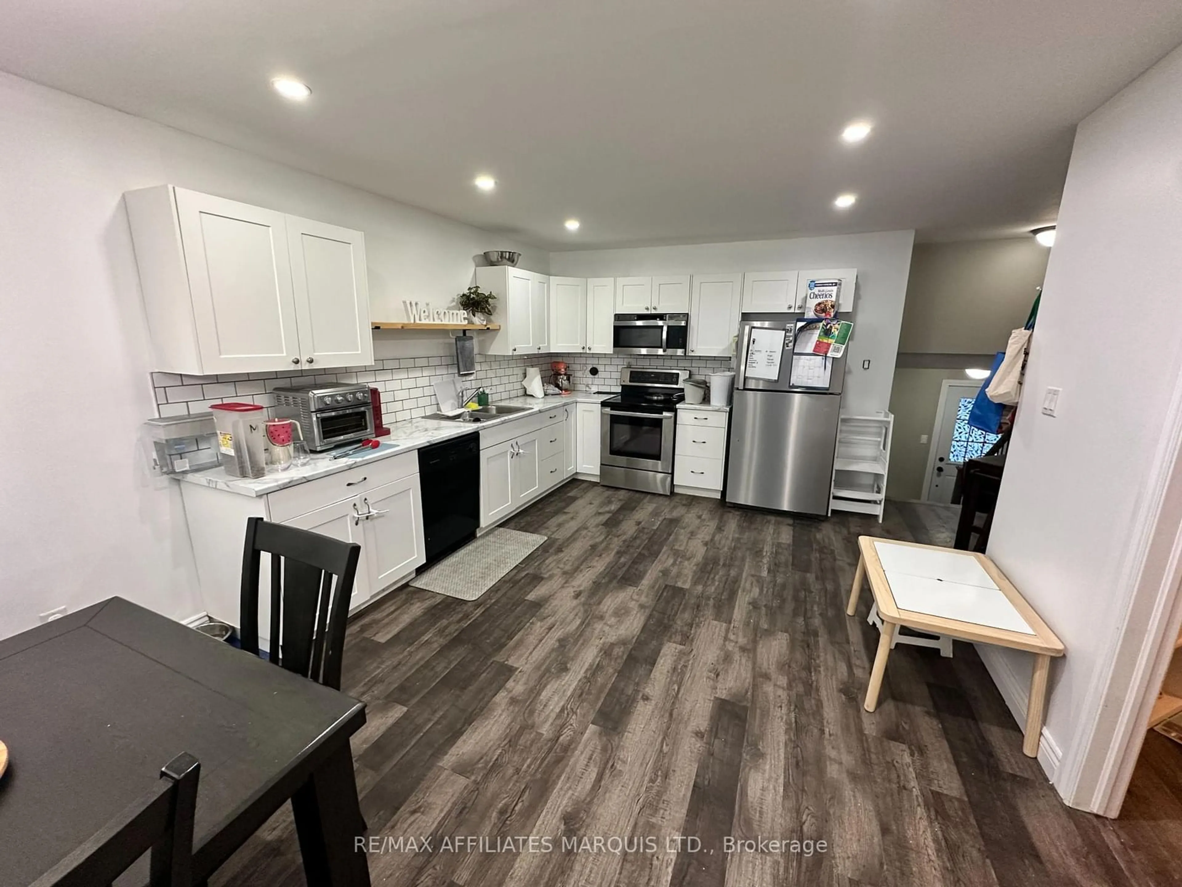 Open concept kitchen, unknown for 2300 Tollgate Rd, Cornwall Ontario K6H 5R6