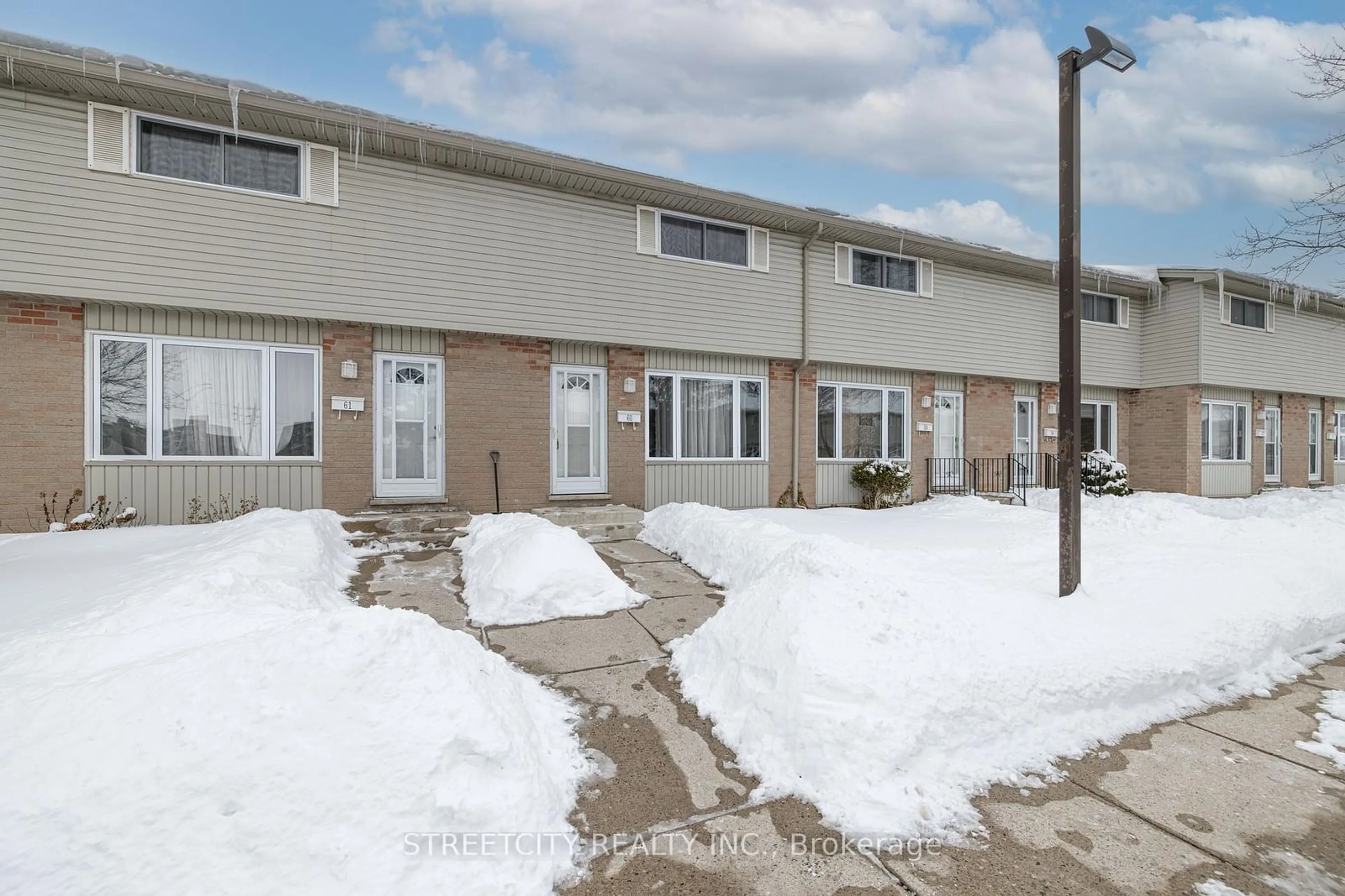 Unknown for 1095 Jalna Blvd #60, London Ontario N6E 2Y7