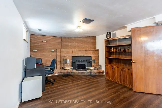 Additional property image - 92 Queenston Cres