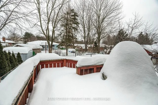 Additional property image - 92 Queenston Cres