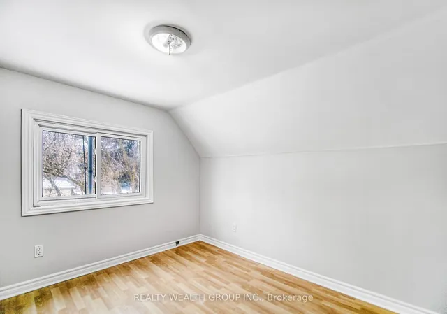 Additional property image - 322 Old Guelph Rd