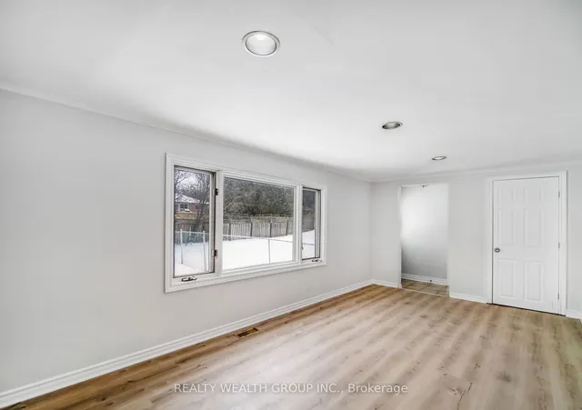 Additional property image - 322 Old Guelph Rd