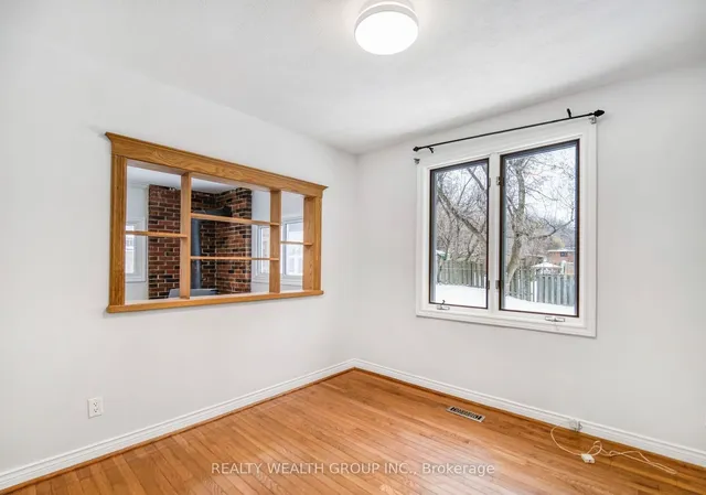 Additional property image - 322 Old Guelph Rd