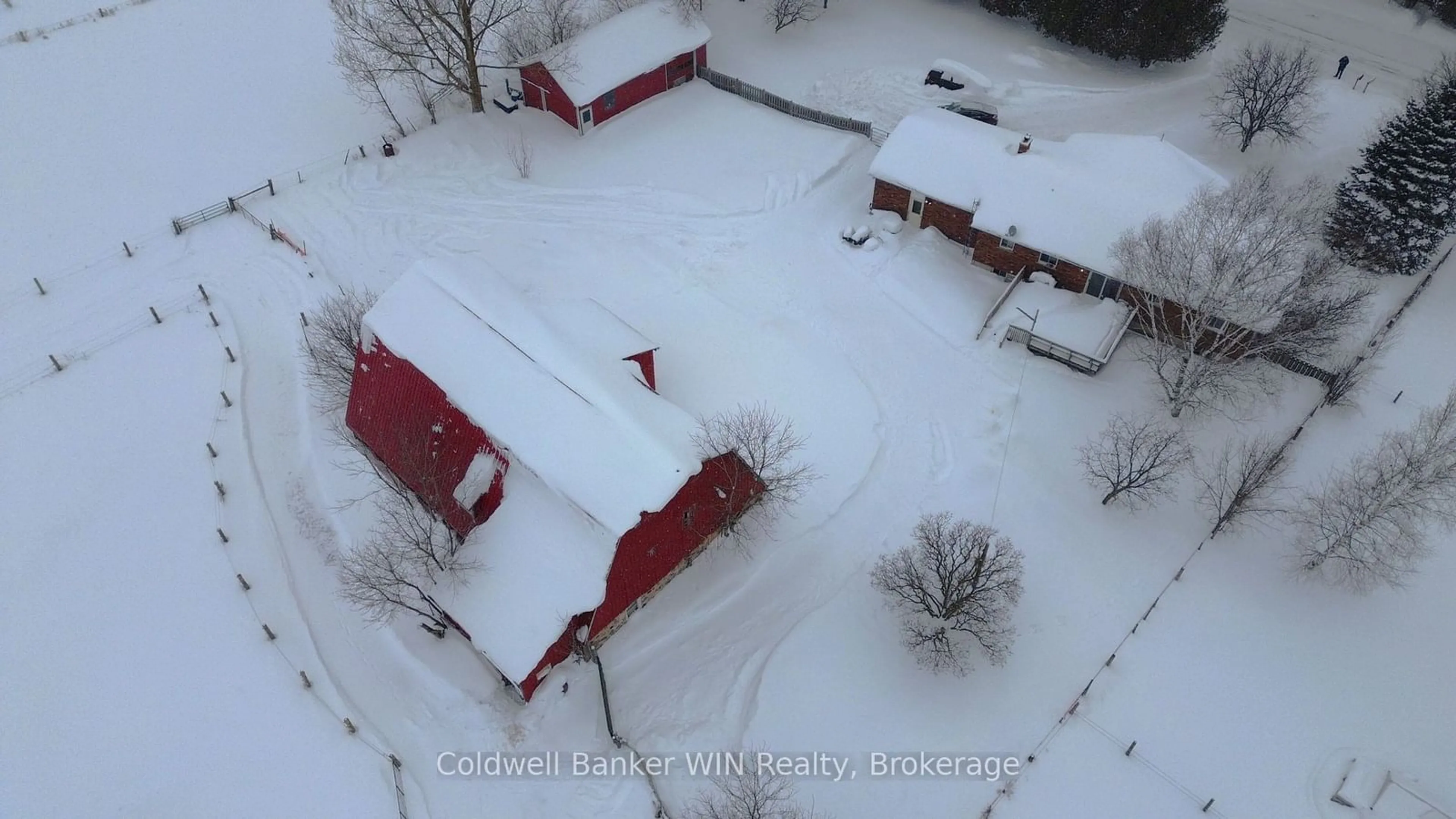 A pic from outside/outdoor area/front of a property/back of a property/a pic from drone, street for 6185 16th Line, Minto Ontario N0G 1M0