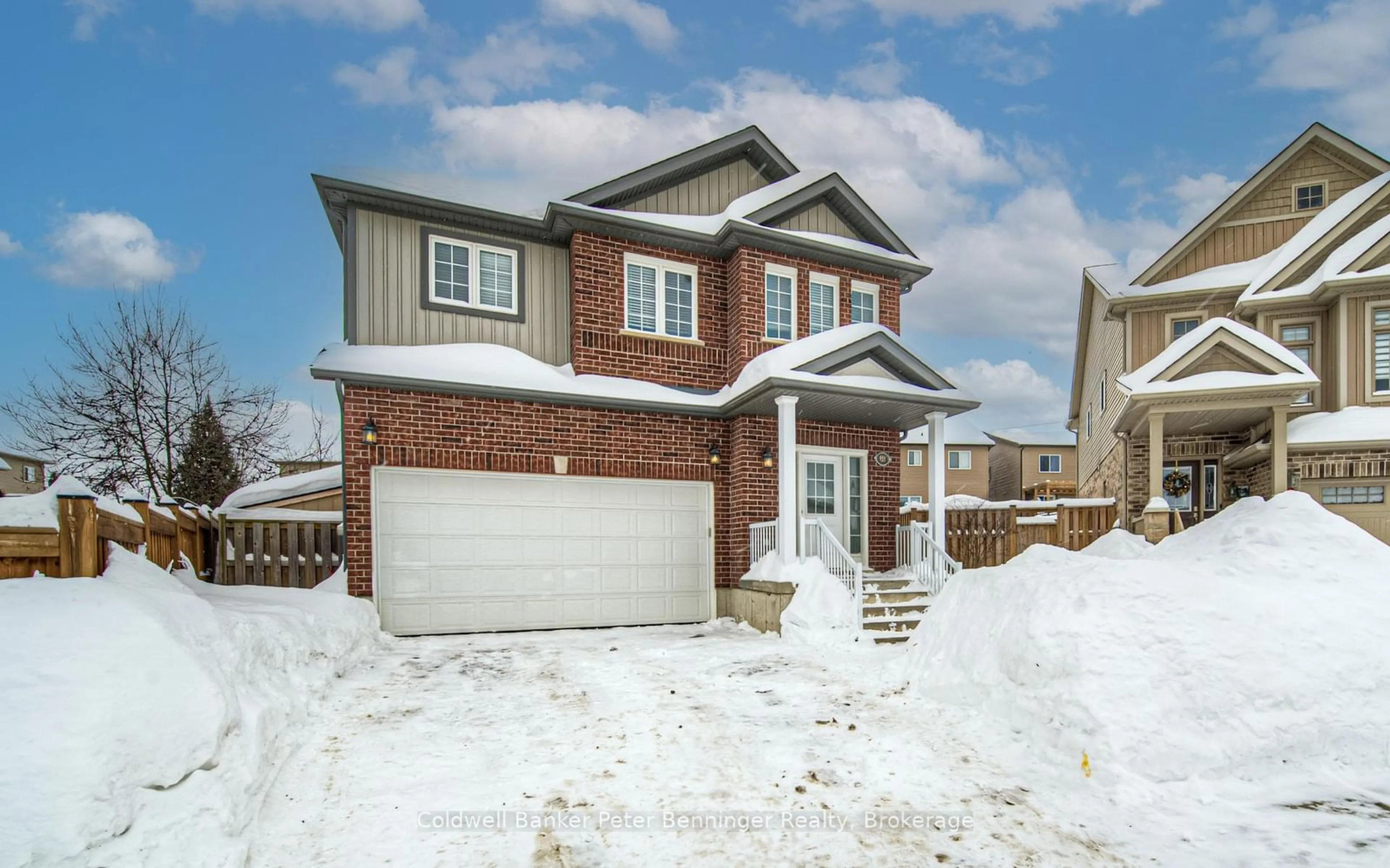 Home with brick exterior material, street for 955 Bianca Crt, Kitchener Ontario N2R 0A5