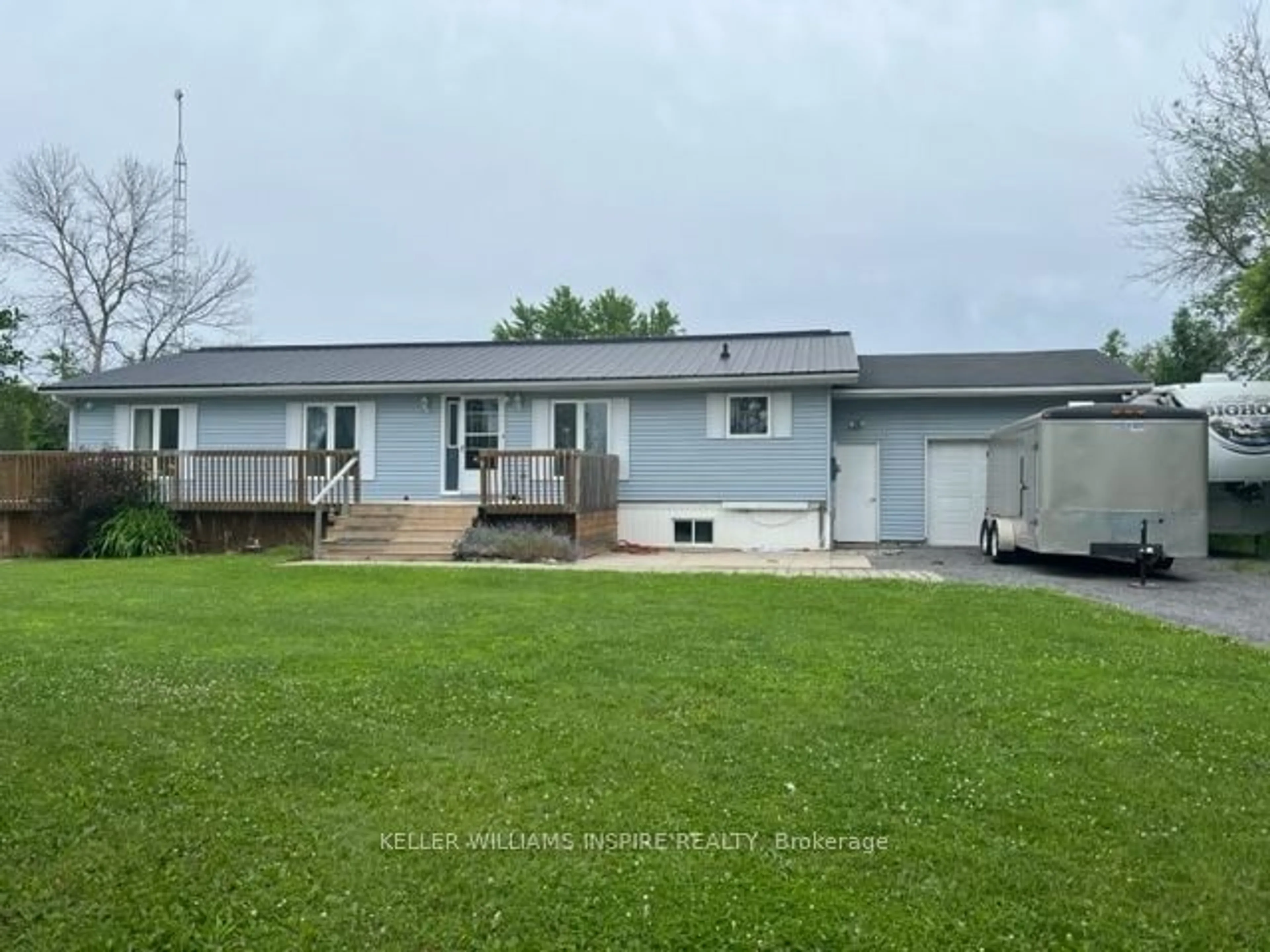 A pic from outside/outdoor area/front of a property/back of a property/a pic from drone, building for 598 Shannon Rd, Tyendinaga Ontario K0K 2V0