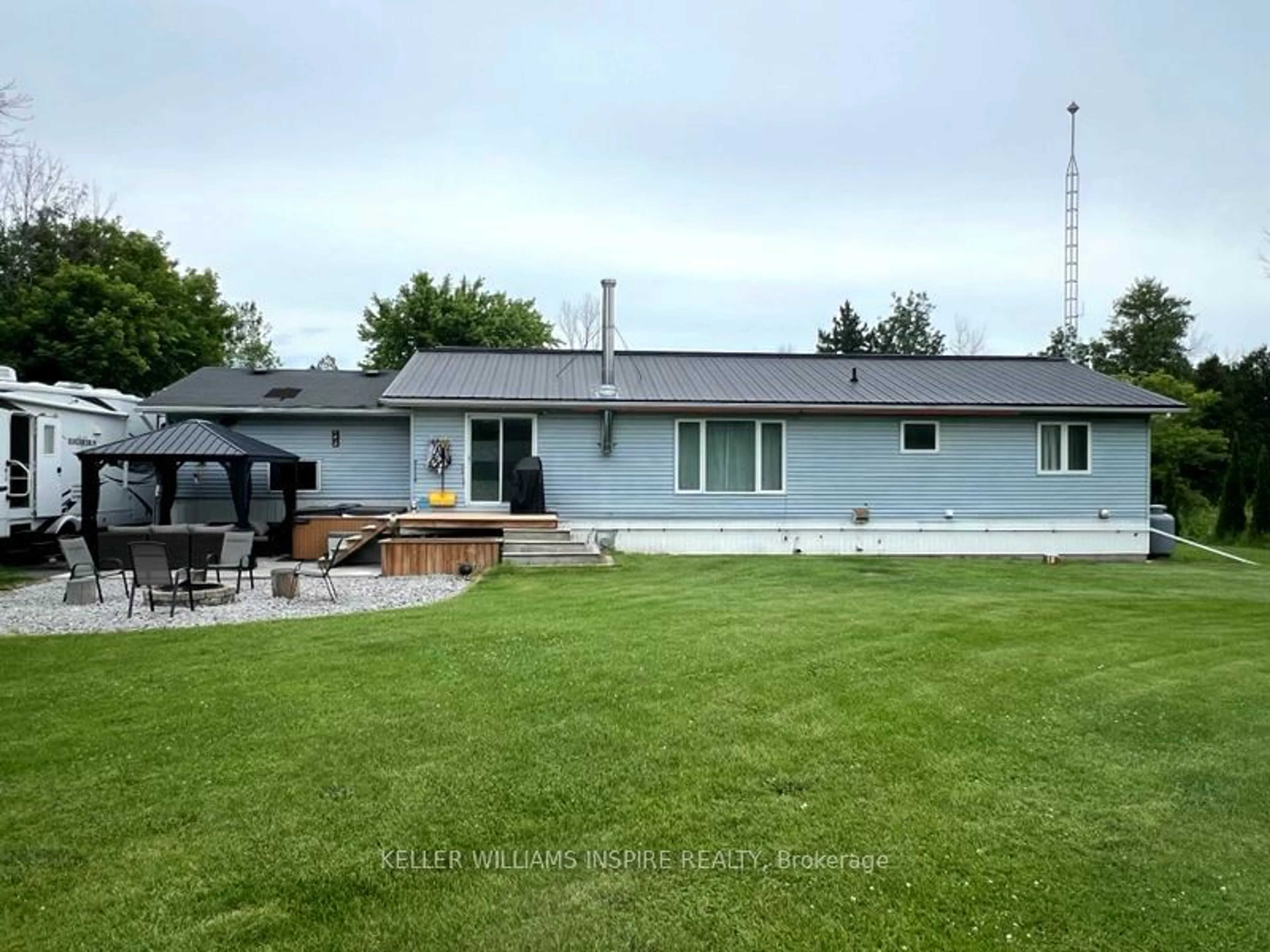 A pic from outside/outdoor area/front of a property/back of a property/a pic from drone, building for 598 Shannon Rd, Tyendinaga Ontario K0K 2V0