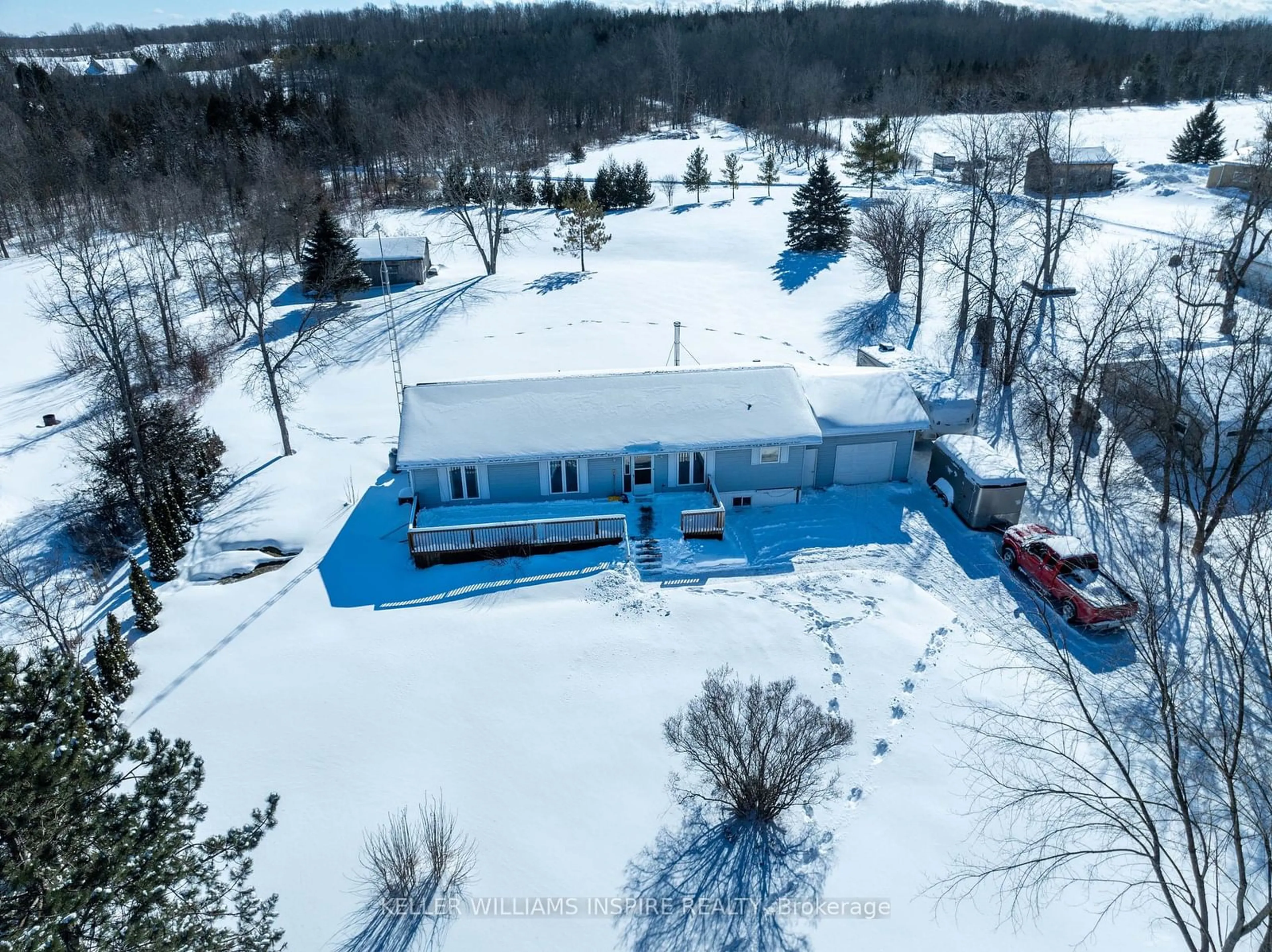 A pic from outside/outdoor area/front of a property/back of a property/a pic from drone, building for 598 Shannon Rd, Tyendinaga Ontario K0K 2V0