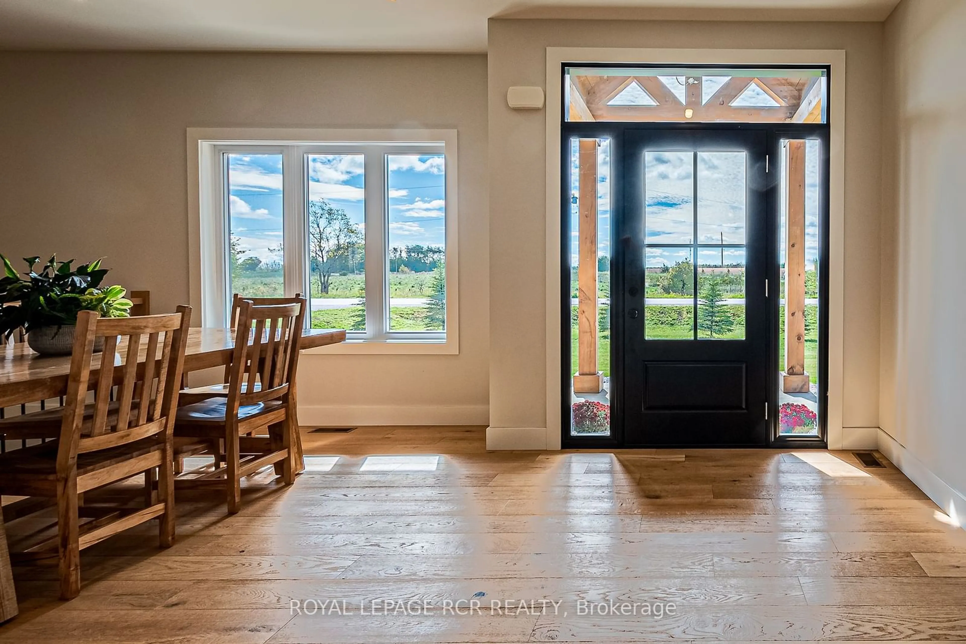 Indoor entryway for 249311 Grey Rd 9, Grey Highlands Ontario N0C 1A0