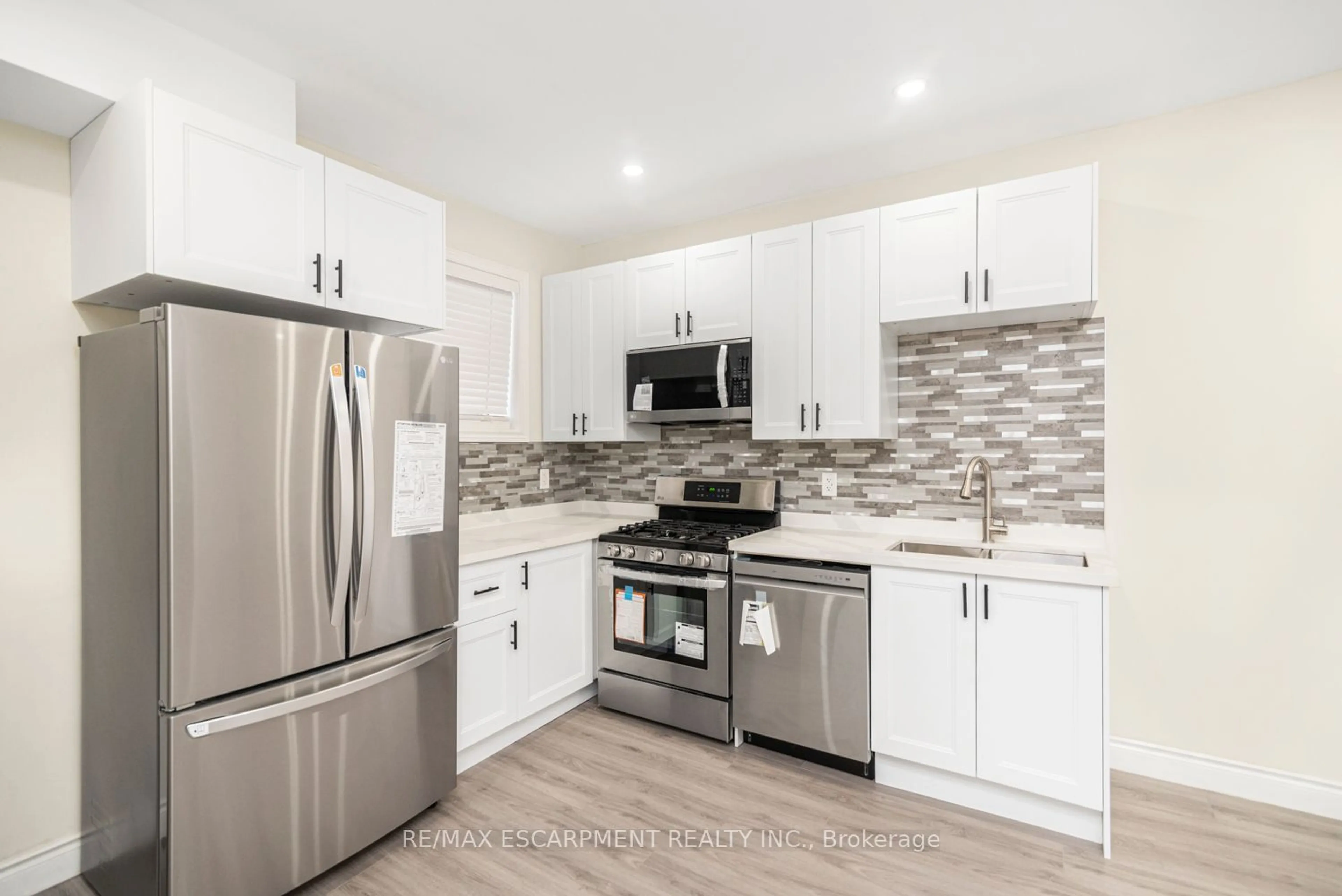 Open concept kitchen, unknown for 922 Burlington St, Hamilton Ontario L8L 4K4