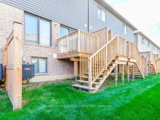 Primary image of 377 GLANCASTER Rd Unit 18