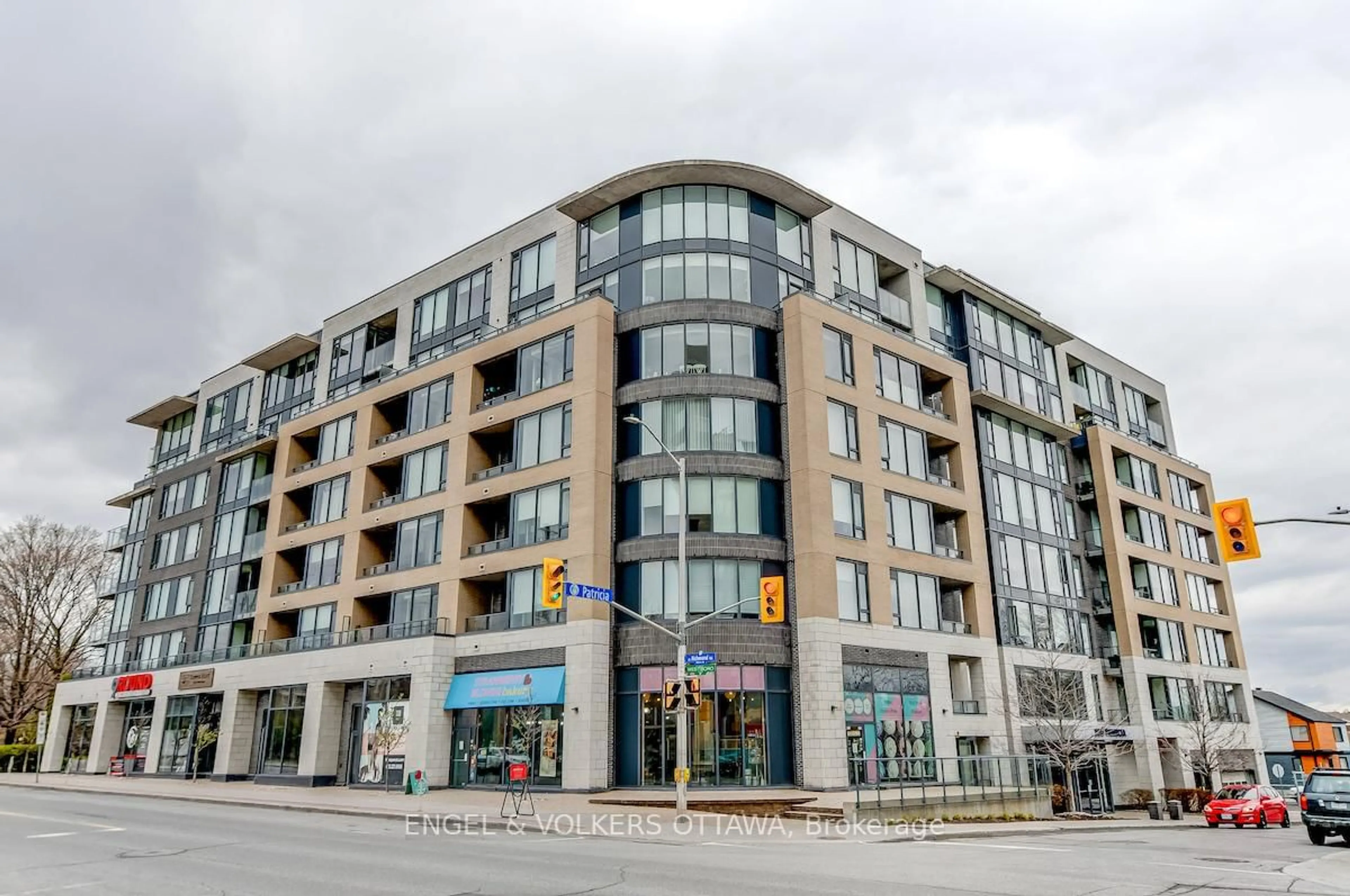 Unknown for 360 Patricia Ave #423, Westboro - Hampton Park Ontario K1Z 0A8