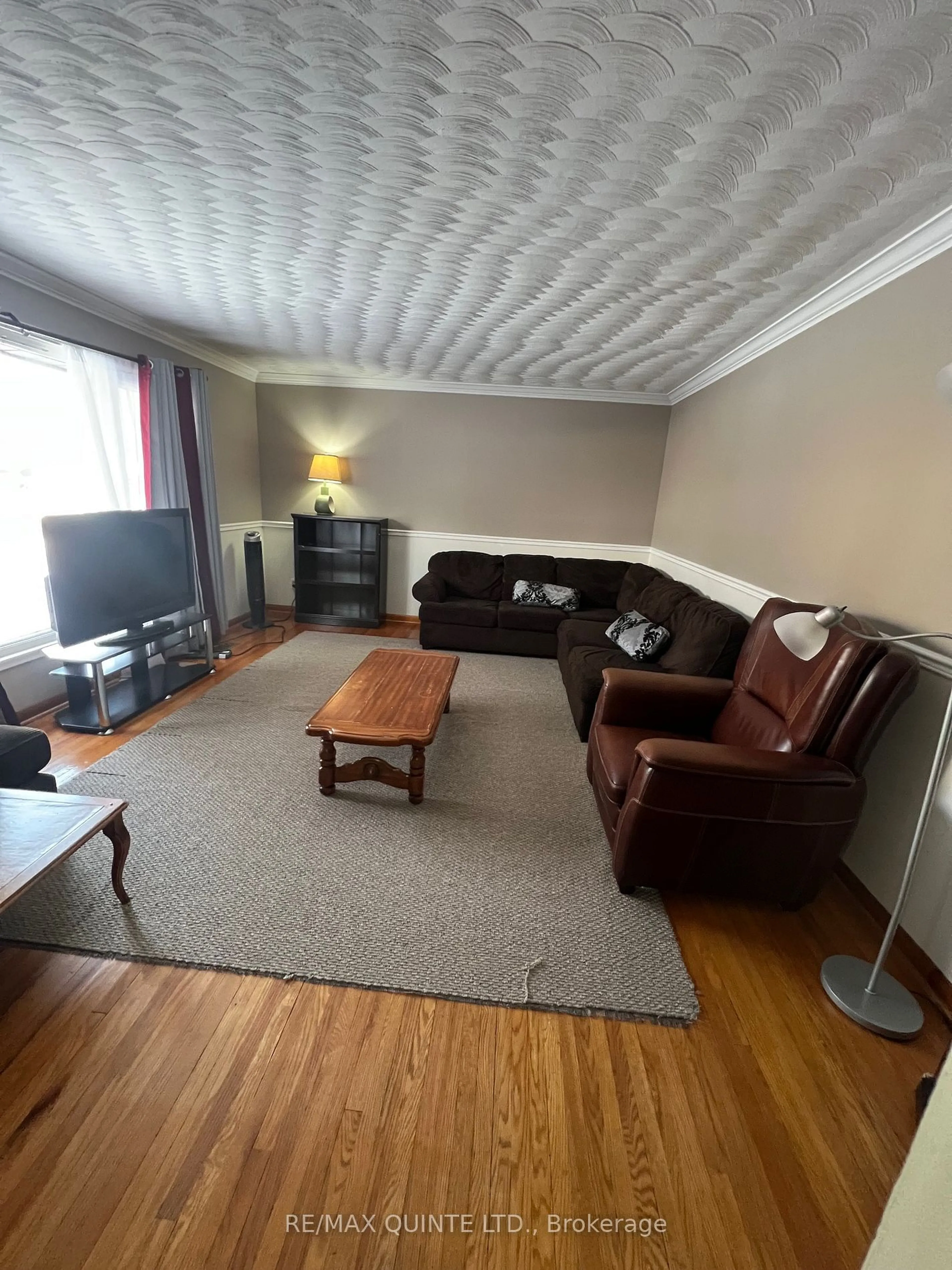 Living room with furniture, unknown for 10 Patrick St, Quinte West Ontario K8V 4B3