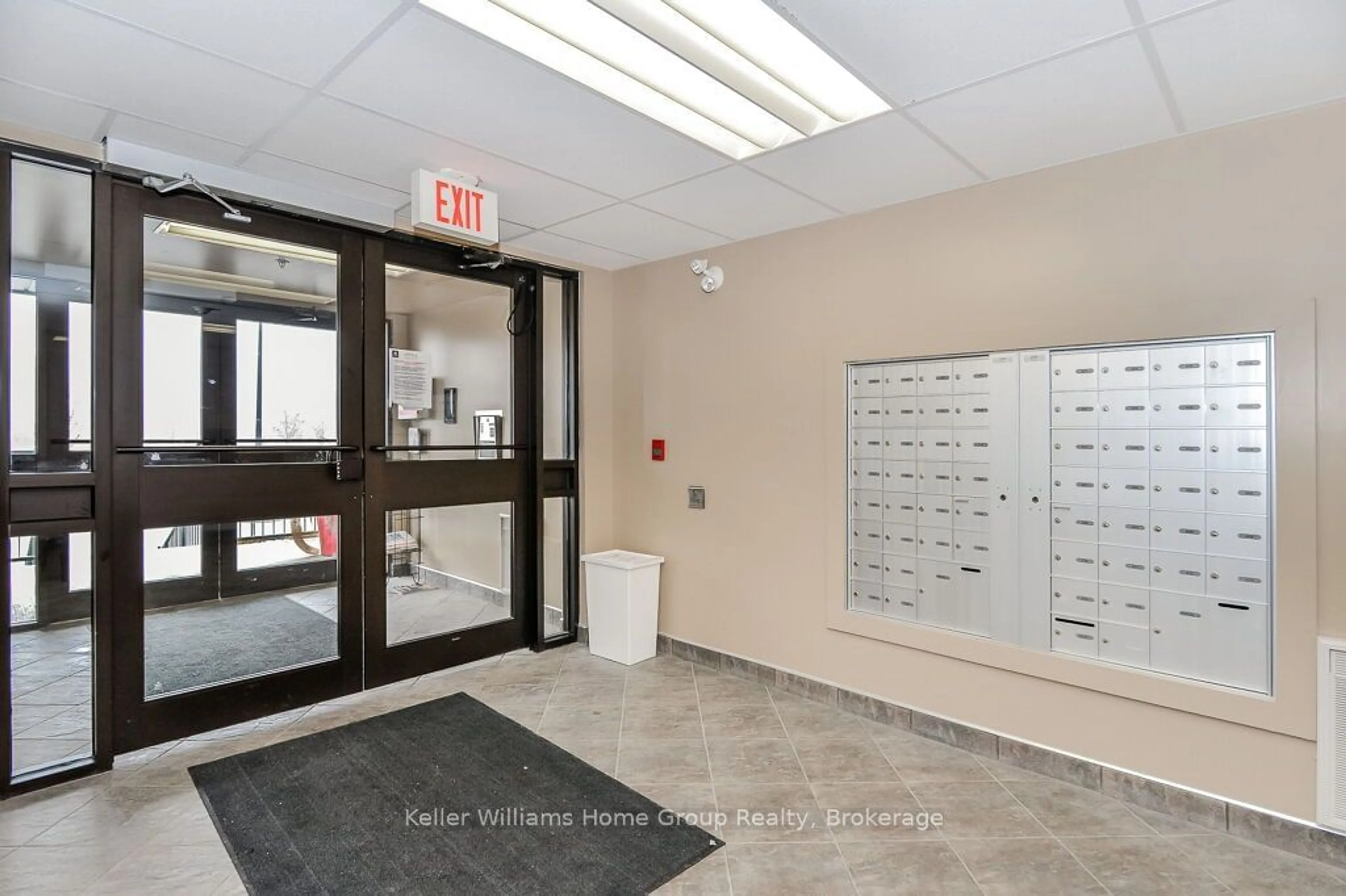 Indoor foyer for 645 St David St #301, Centre Wellington Ontario N1M 0A9