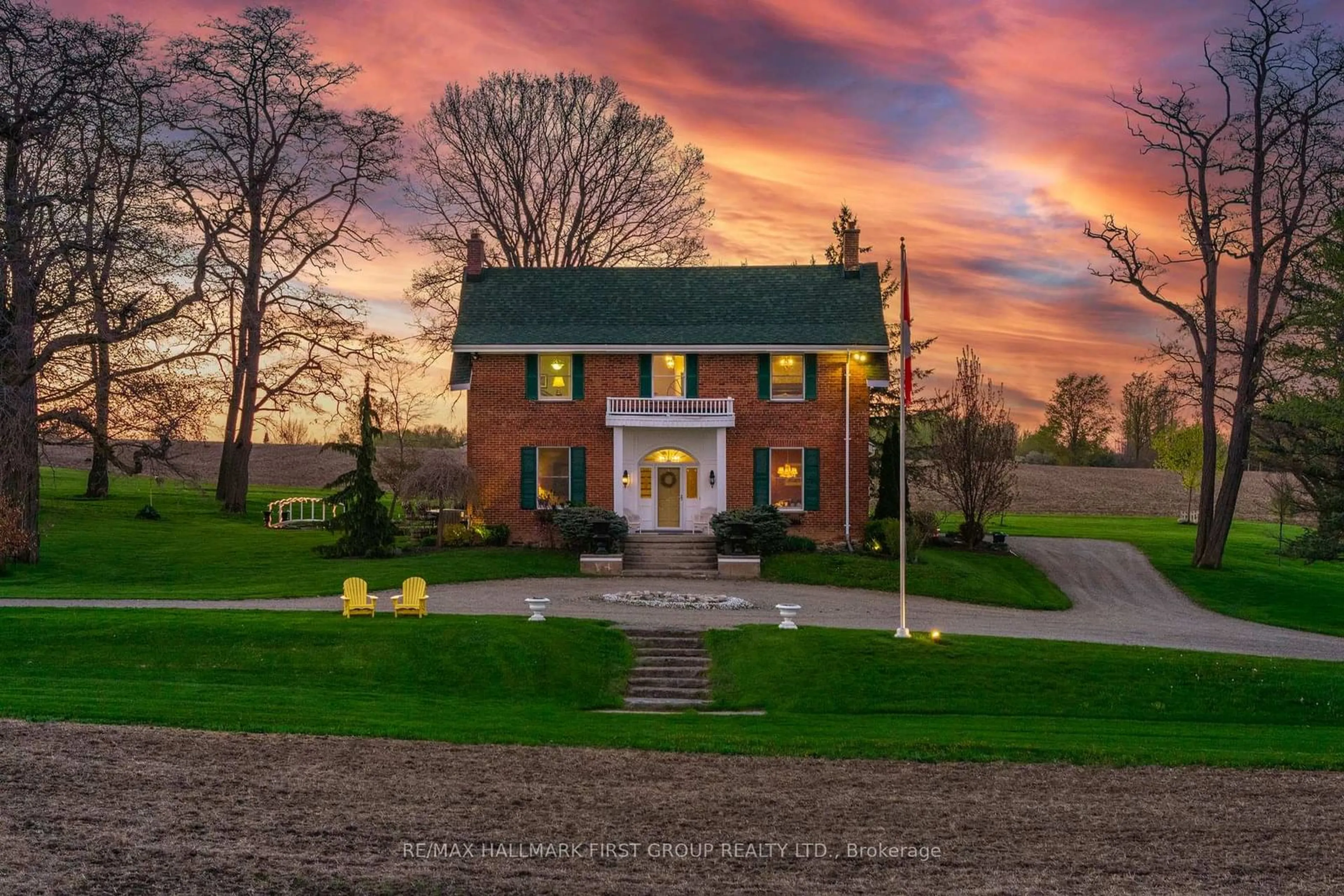 A pic from outside/outdoor area/front of a property/back of a property/a pic from drone, building for 638 County 28 Rd, Cavan Monaghan Ontario L0A 1G0