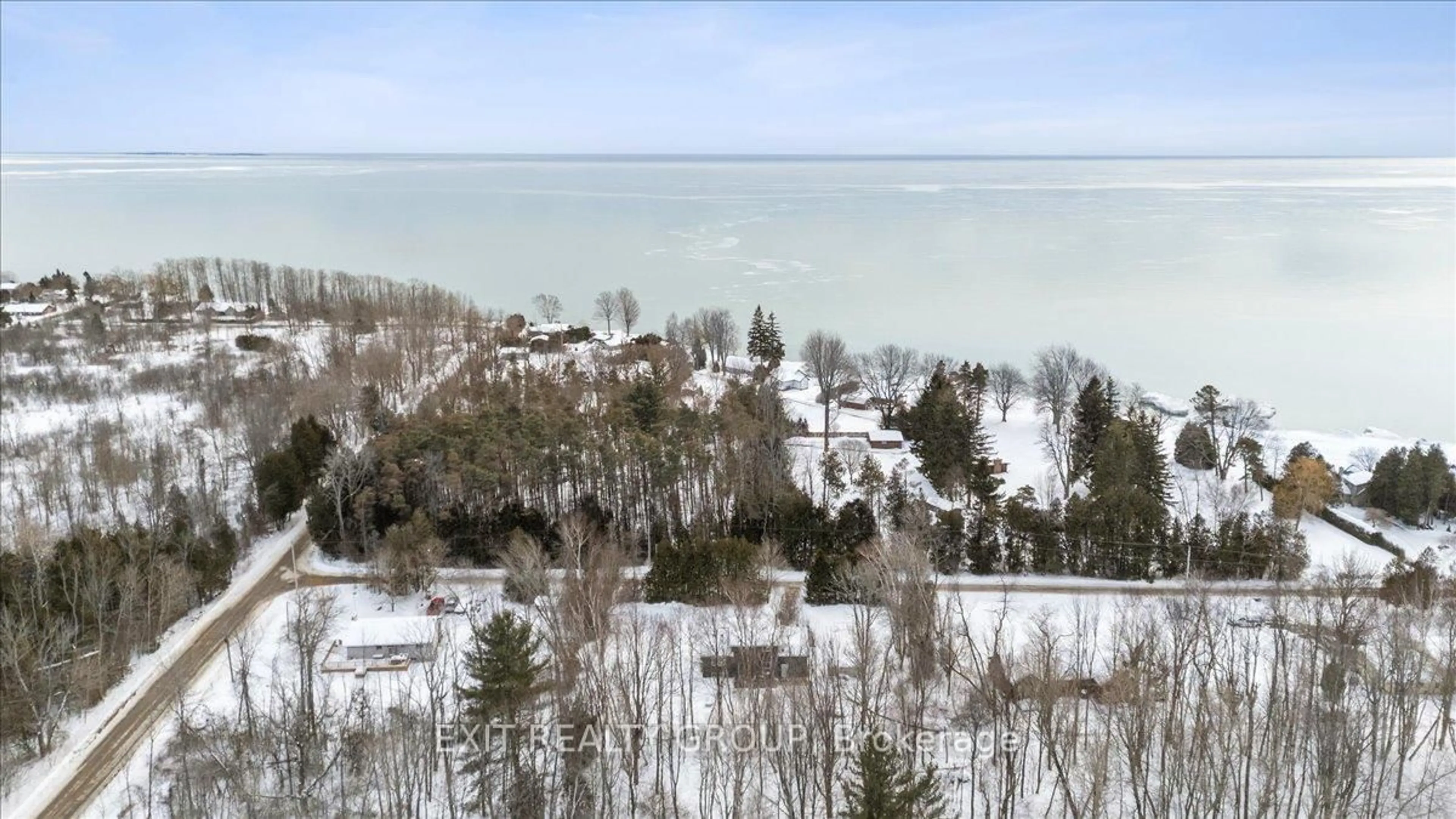 A pic from outside/outdoor area/front of a property/back of a property/a pic from drone, water/lake/river/ocean view for 104 Clifford St, Quinte West Ontario K0K 1L0