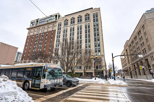 Additional property image - 112 King St Unit 1012