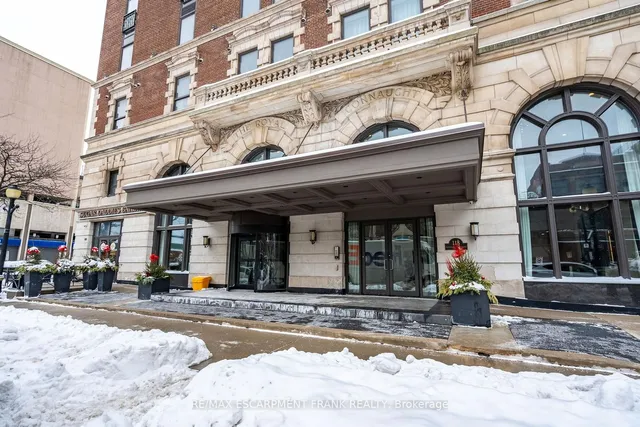 Additional property image - 112 King St Unit 1012