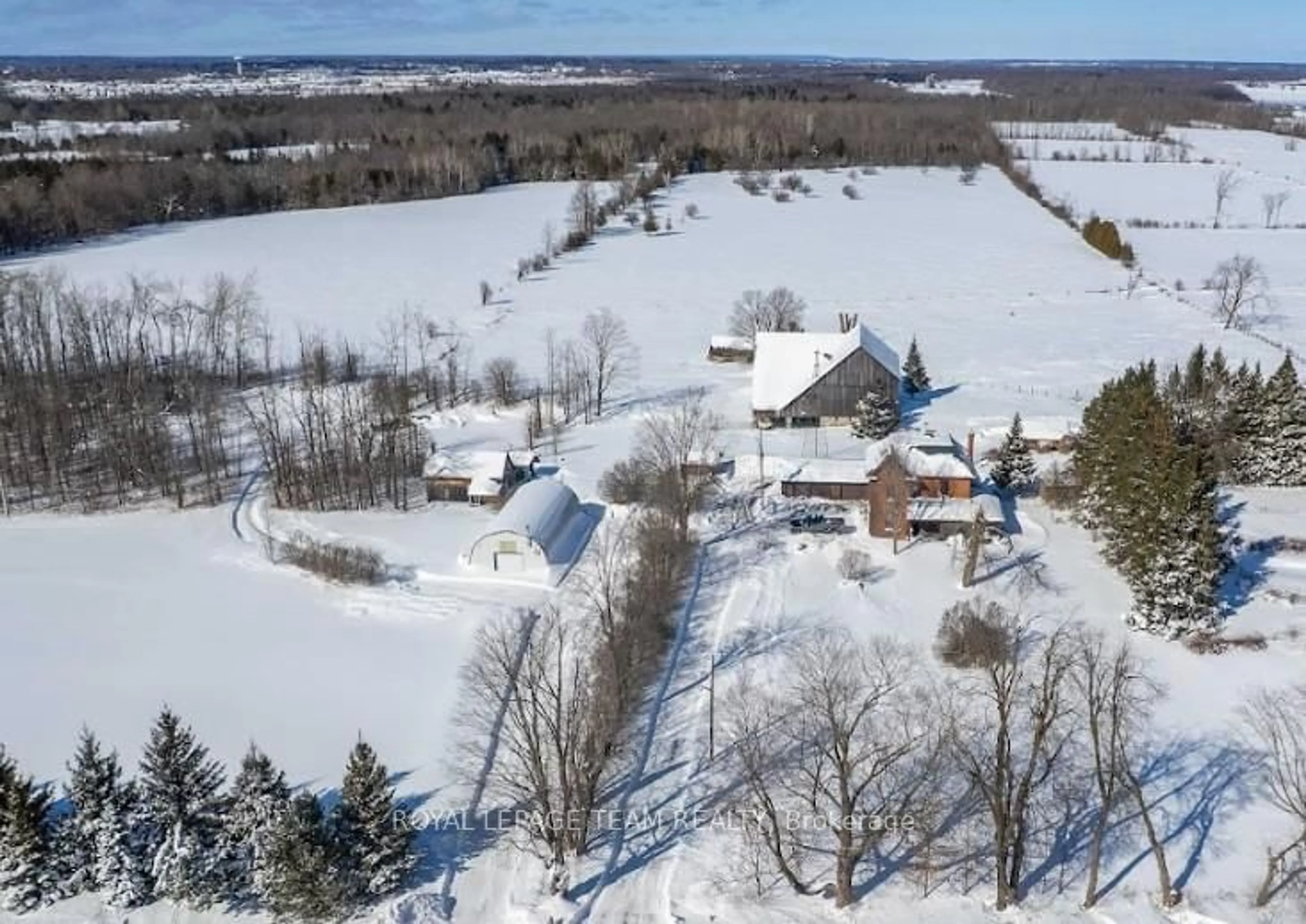 A pic from outside/outdoor area/front of a property/back of a property/a pic from drone, unknown for 1276 9th Line, Beckwith Ontario K7C 0V9