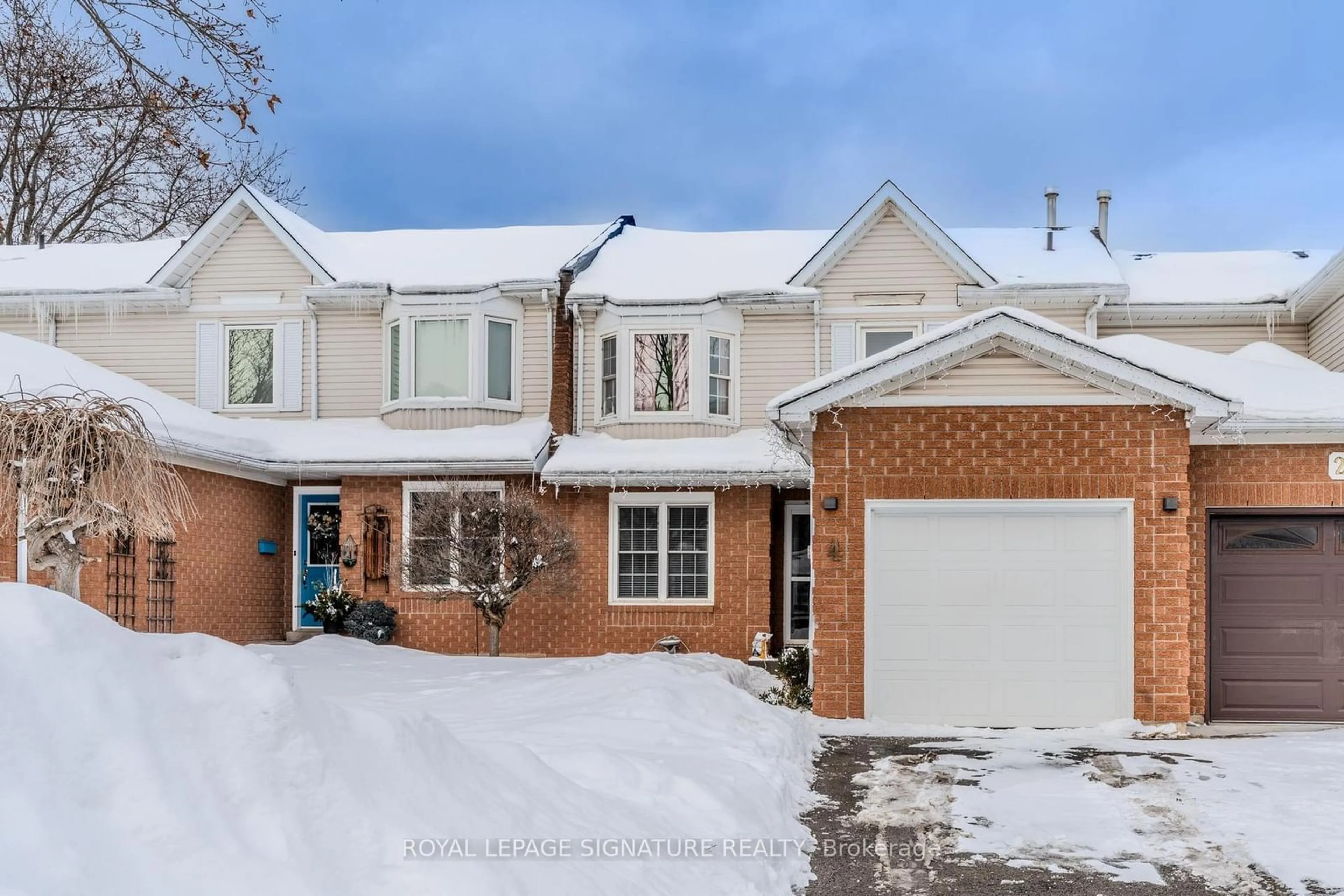 Home with brick exterior material, street for 4 Pleasant Grove Terr, Grimsby Ontario L3M 5G8