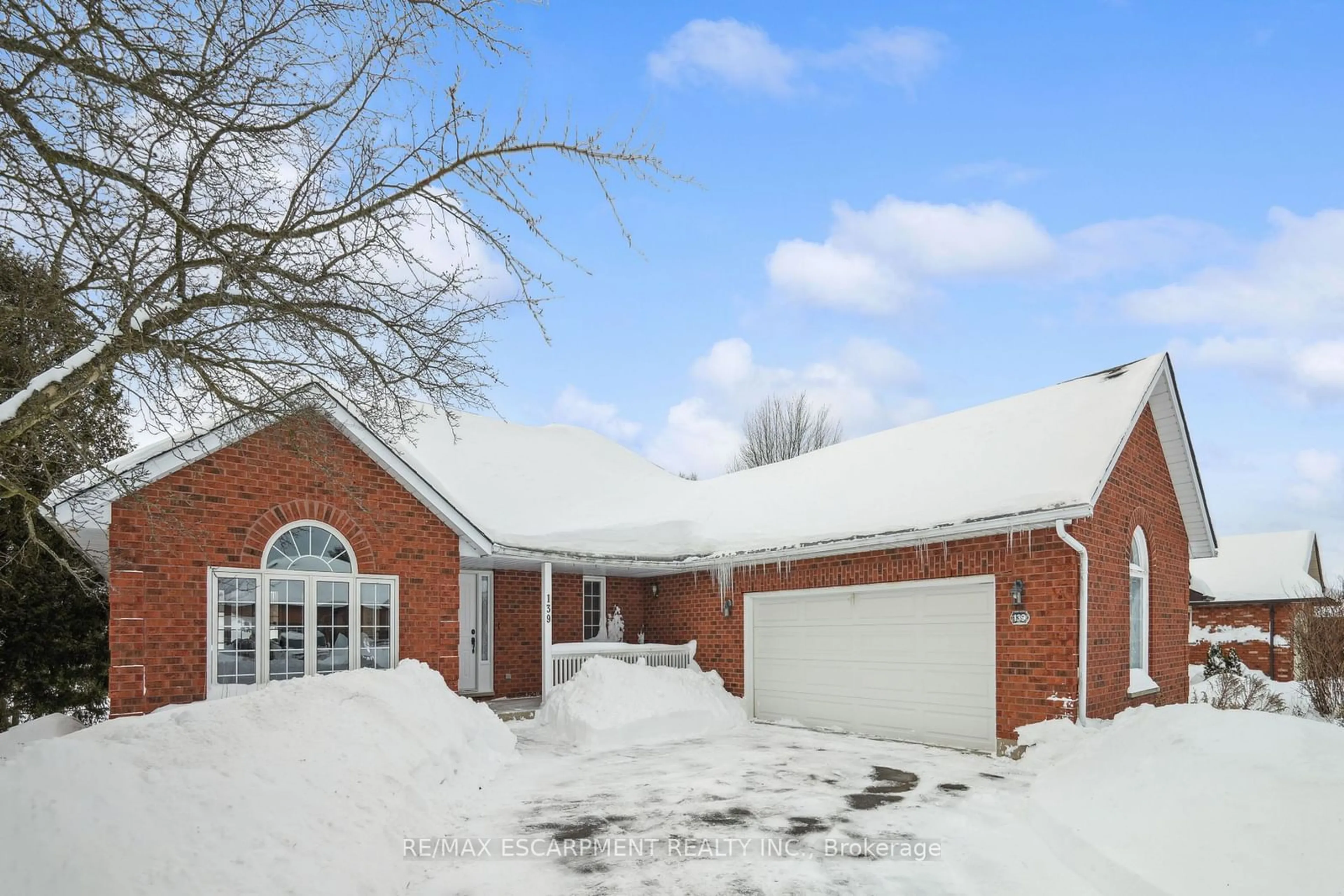 Home with brick exterior material, street for 139 Lou's Blvd, Guelph/Eramosa Ontario N0B 2K0