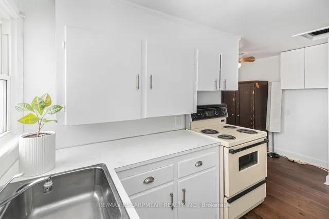Additional property image - 34 Norwich Rd