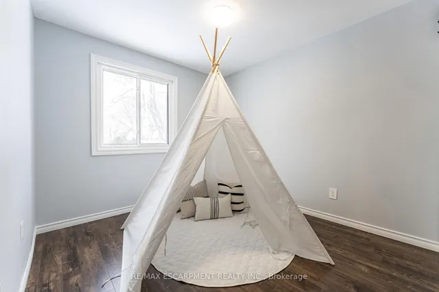 Additional property image - 68 Gledhill Cres