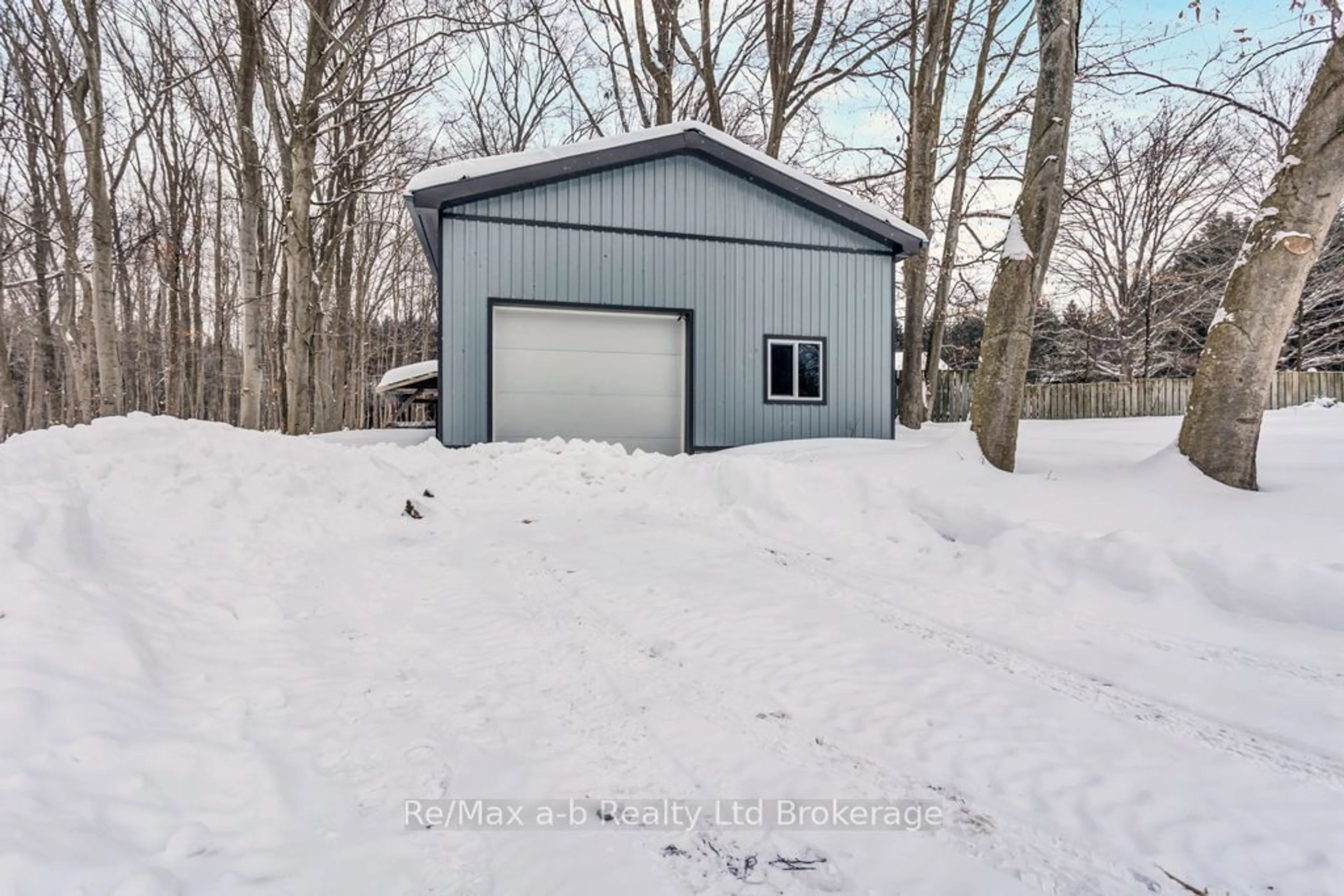 Shed for 743129 Road 74 Rd, Zorra Ontario N0M 2M0