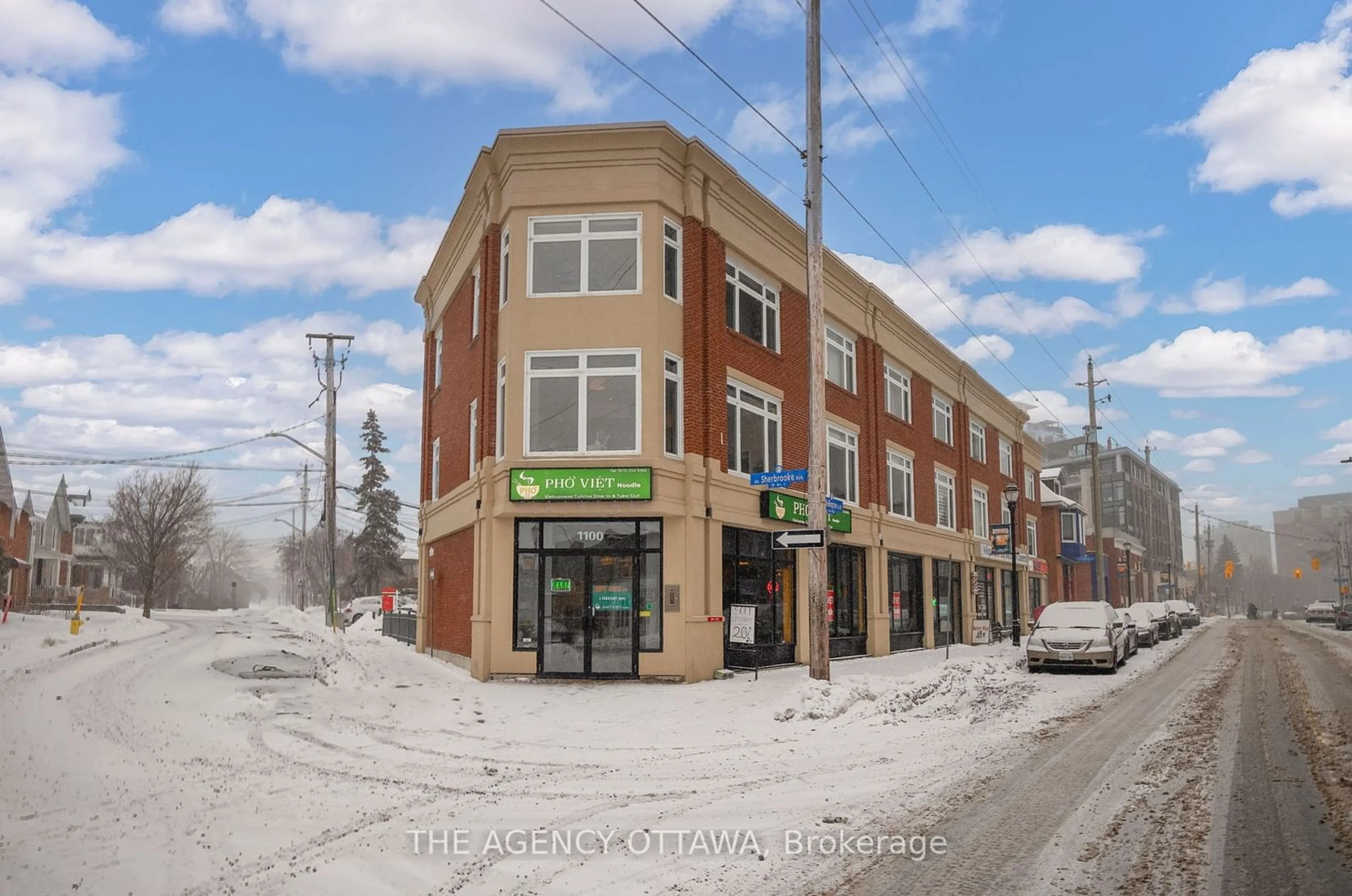 Unknown for 4 Sherbrooke Ave #1, West Centre Town Ontario K1Y 1R7
