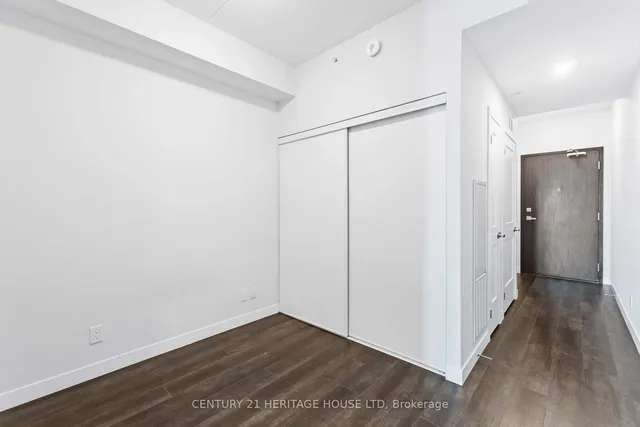 Additional property image - 15 Queen St Unit 1504