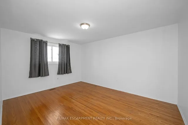 Additional property image - 105 Lavina Cres