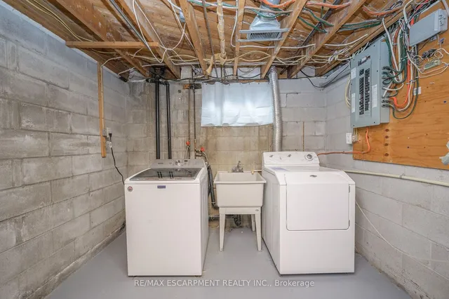 Additional property image - 105 Lavina Cres