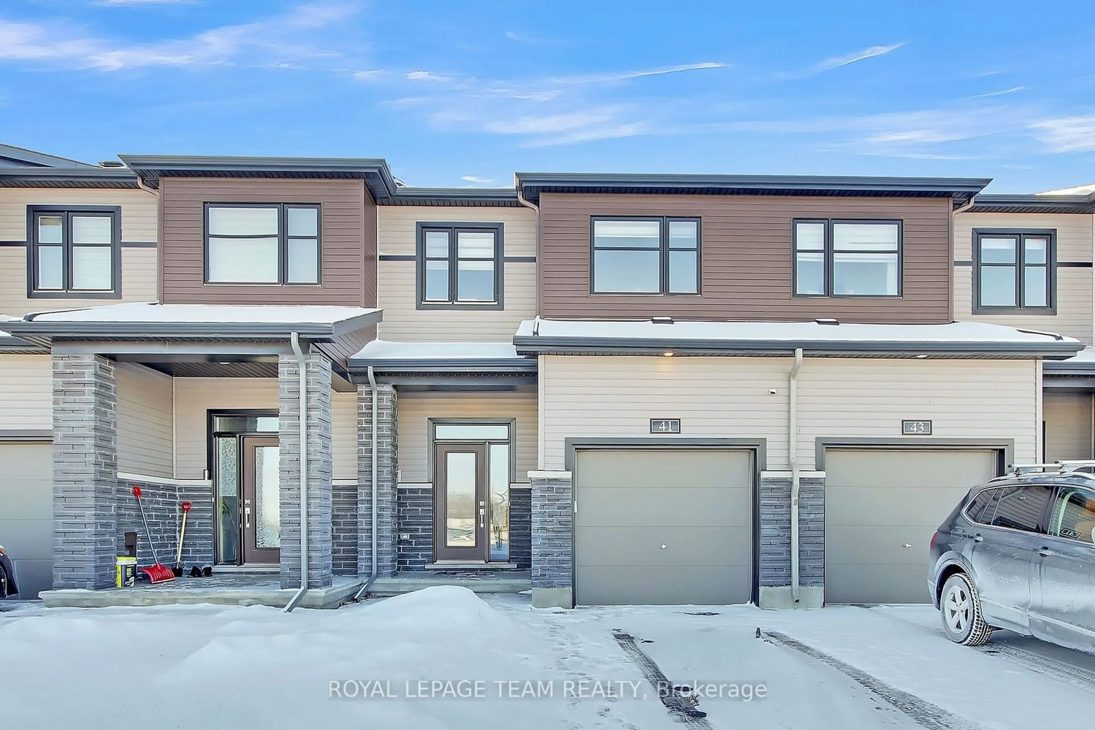 Home with brick exterior material, street for 41 Finglas Crt, Barrhaven Ontario K2J 6Y6