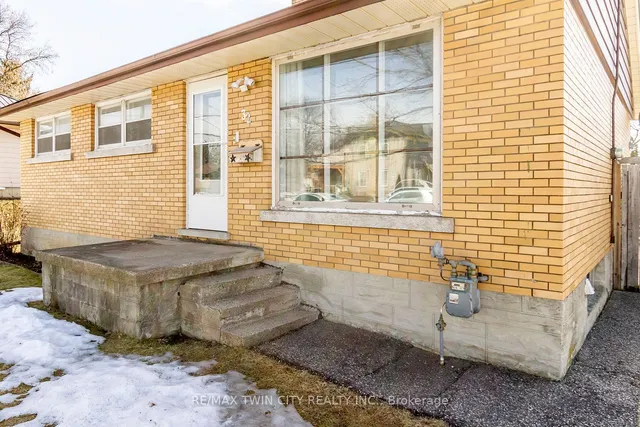 Additional property image - 32 SCHWEITZER St