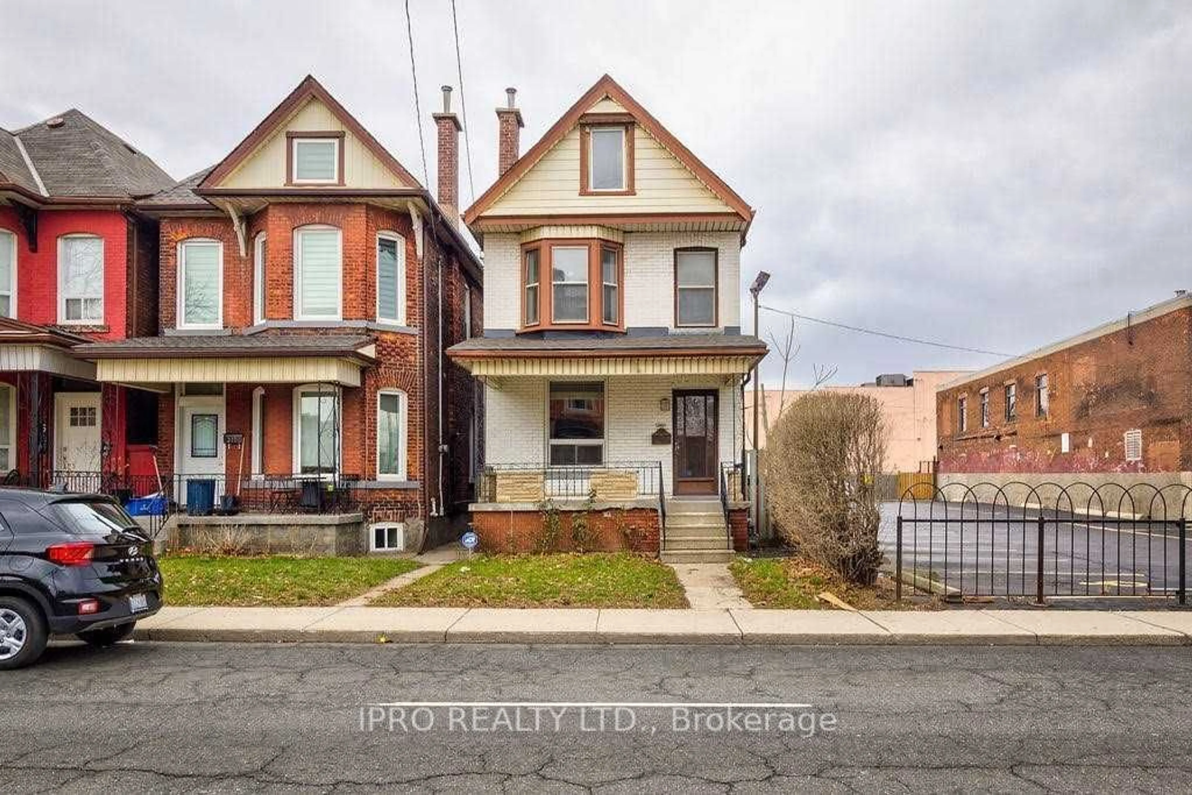 Home with brick exterior material, street for 219 Wentworth St, Hamilton Ontario L8L 5V6