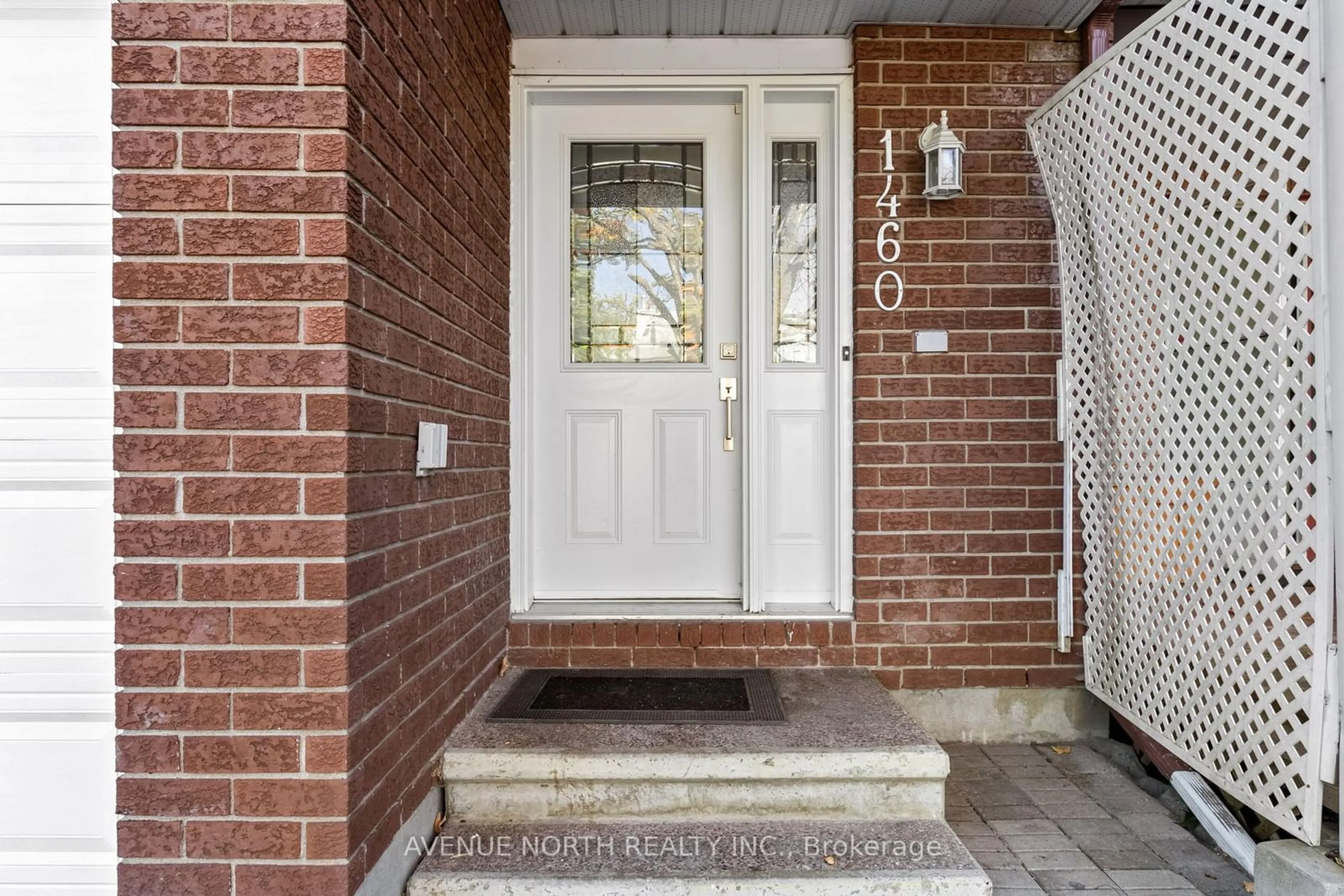 Indoor entryway for 1460 Briarfield Cres, Orleans - Cumberland and Area Ontario K4A 3G6