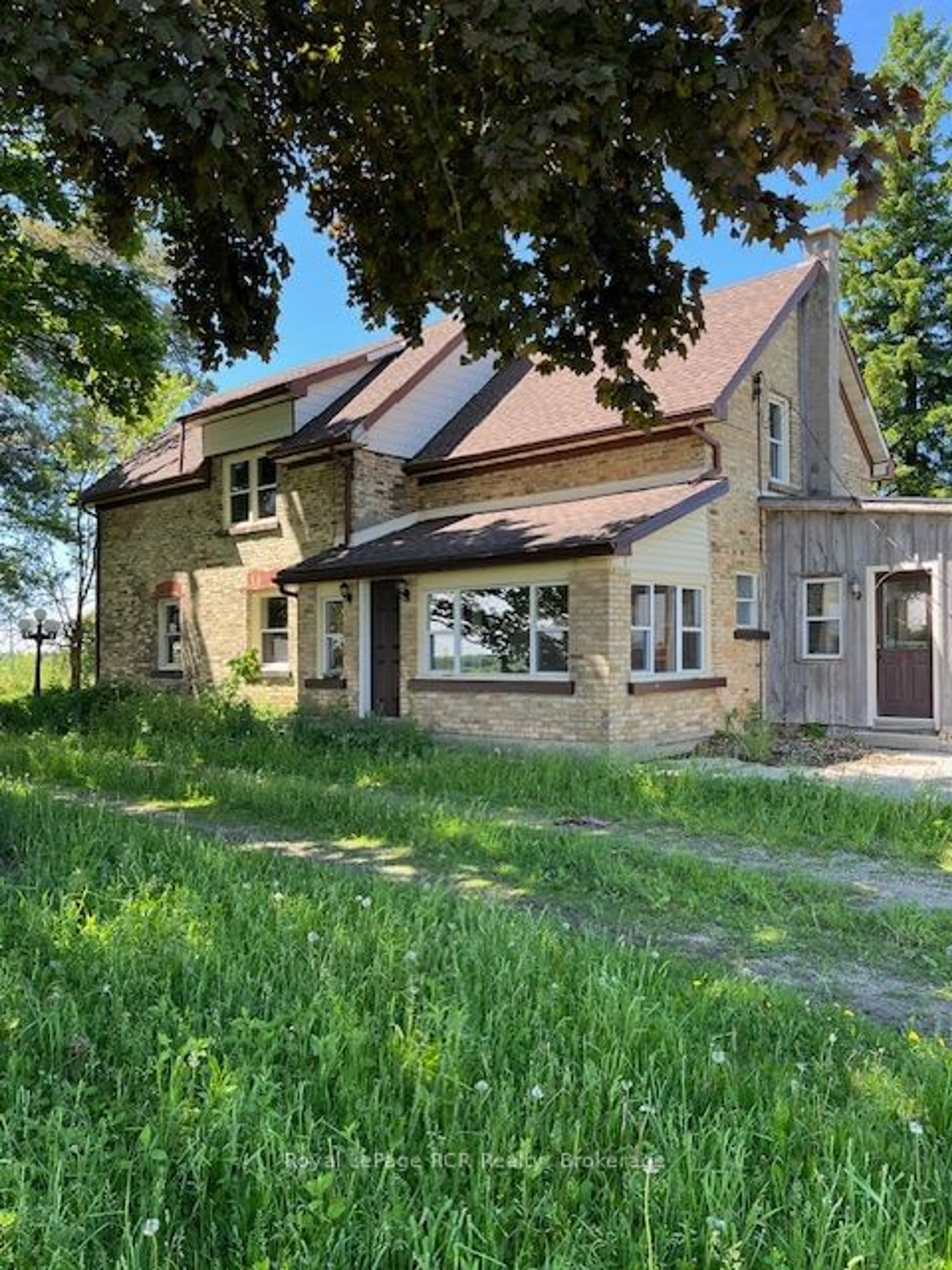 A pic from outside/outdoor area/front of a property/back of a property/a pic from drone, building for 9851 Highway 6 High, Wellington North Ontario N0G 2L0