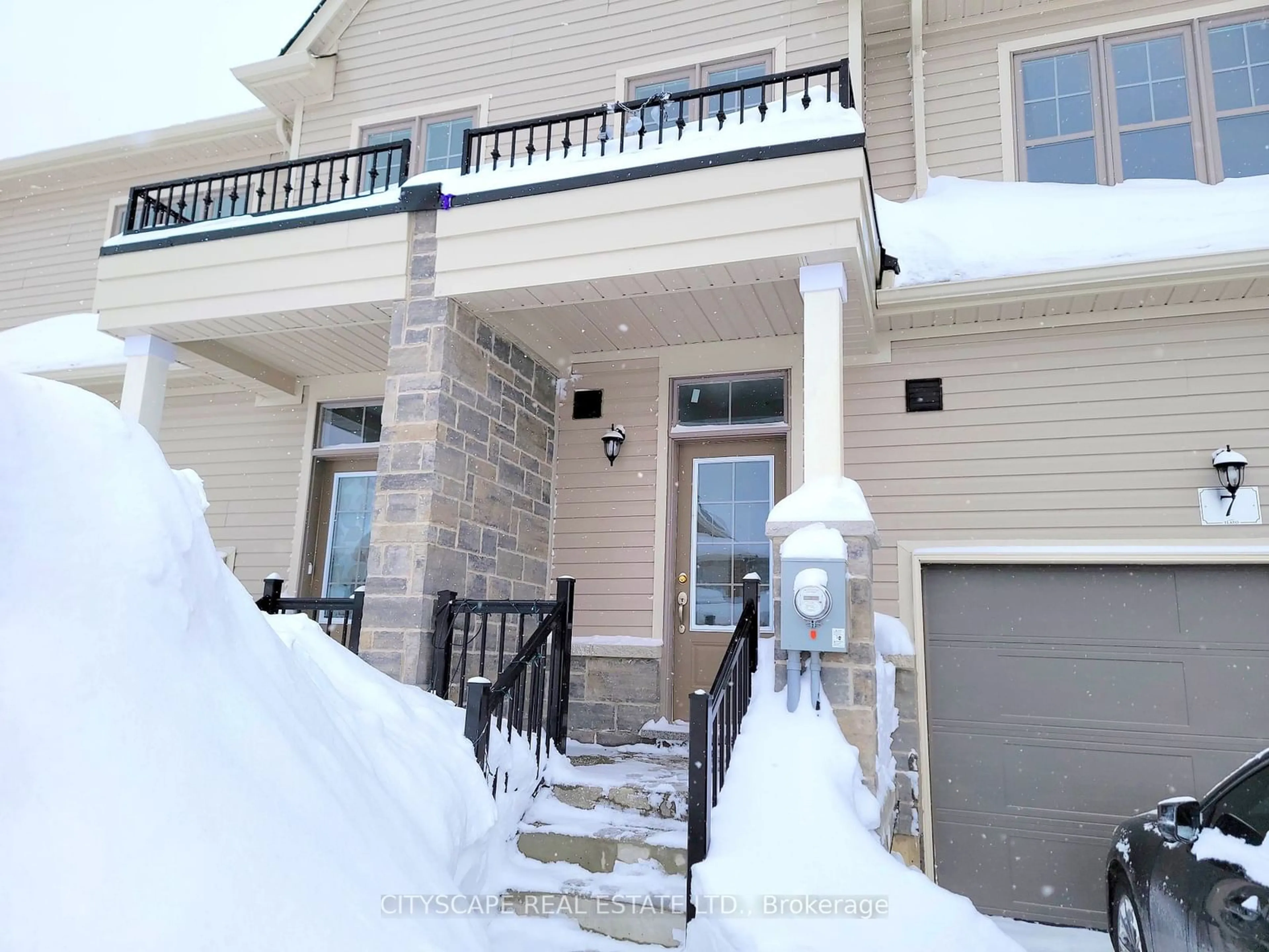 Indoor entryway for 7 Fennell St, Southgate Ontario N0C 1B0