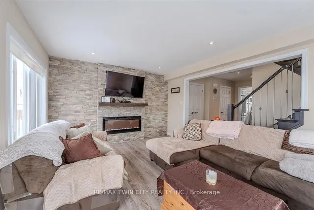 Additional property image - 70 Willowrun Dr Unit L4