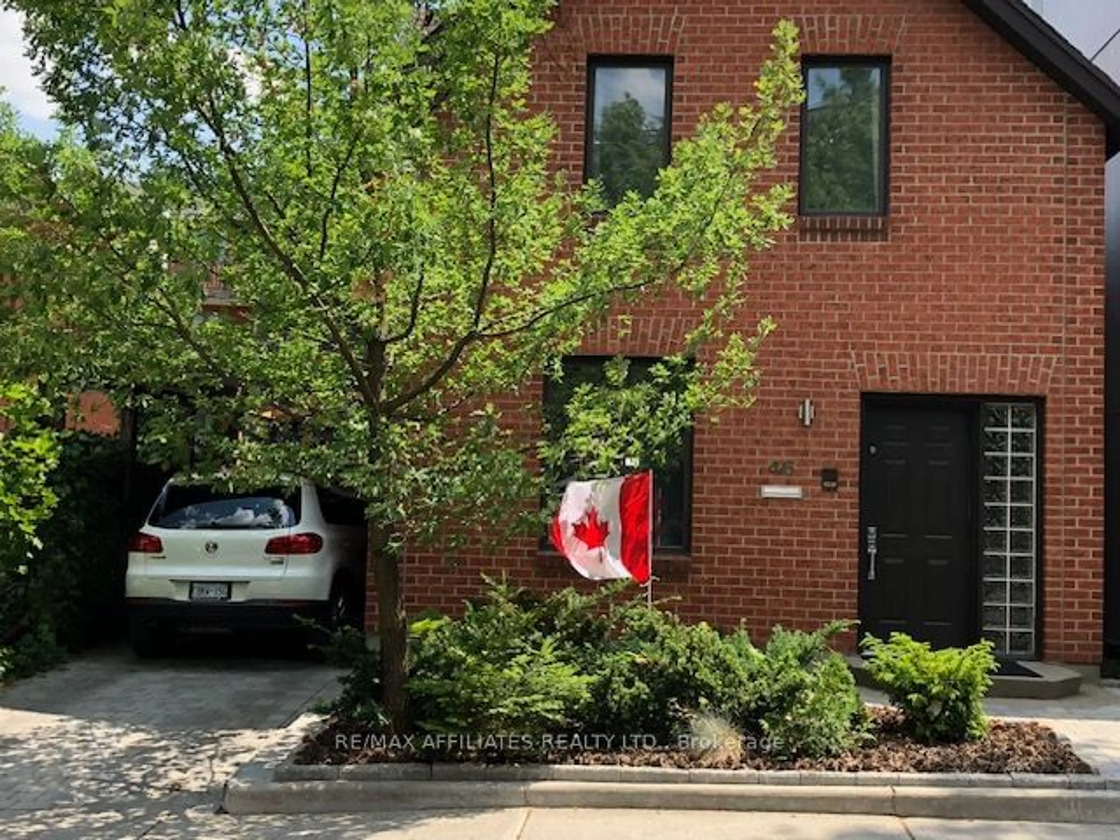 Home with brick exterior material, street for 46 Waverley St, Ottawa Ontario K2P 0T9